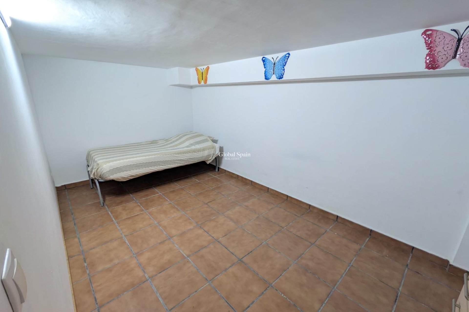Wederverkoop - VILLA -
ALGORFA - Inland