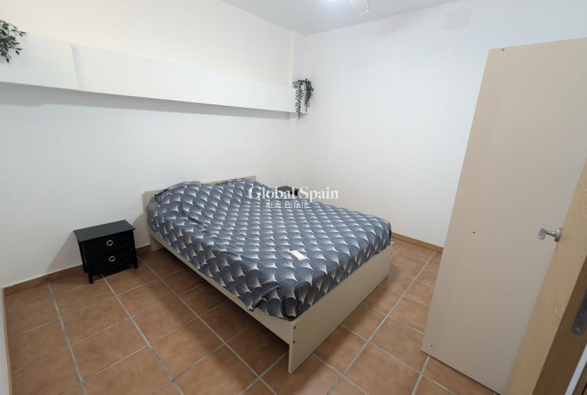 Wederverkoop - VILLA -
ALGORFA - Inland