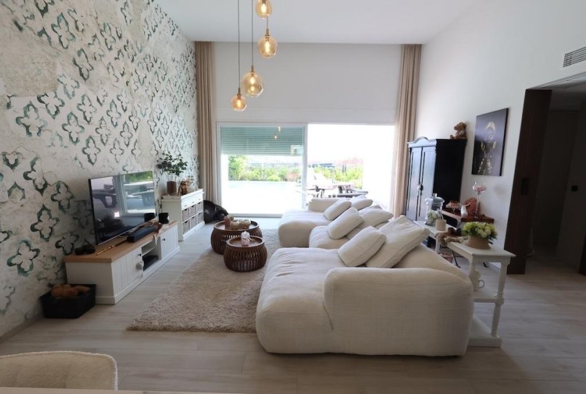Wederverkoop - VILLA -
ALGORFA - Inland