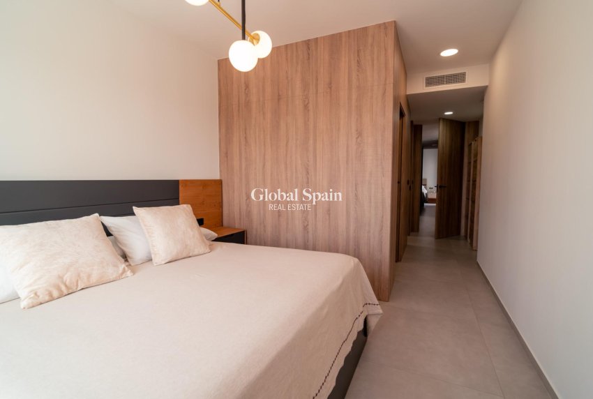 Wederverkoop - VILLA -
ALGORFA - LA FINCA GOLF / ALGORFA