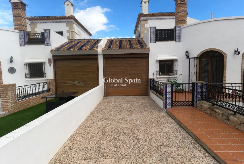 Wederverkoop - VILLA -
ALGORFA - LA FINCA GOLF / ALGORFA