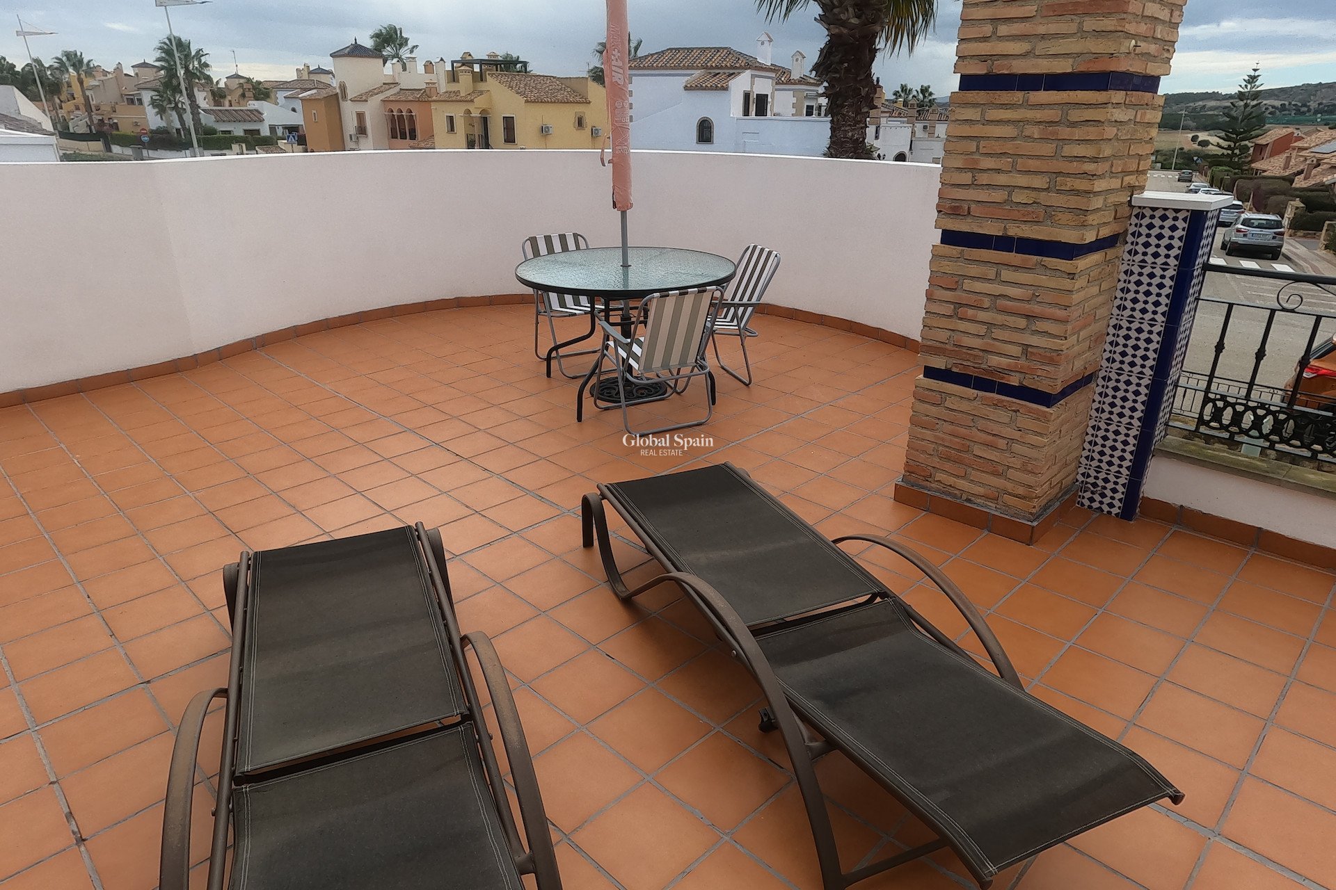 Wederverkoop - VILLA -
ALGORFA - LA FINCA GOLF / ALGORFA