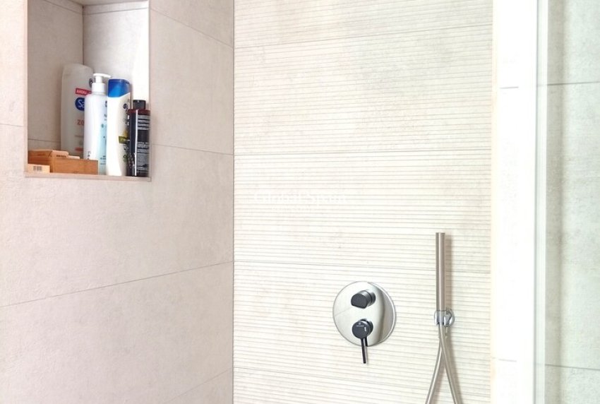 Wederverkoop - VILLA -
ALGORFA - LA FINCA GOLF / ALGORFA