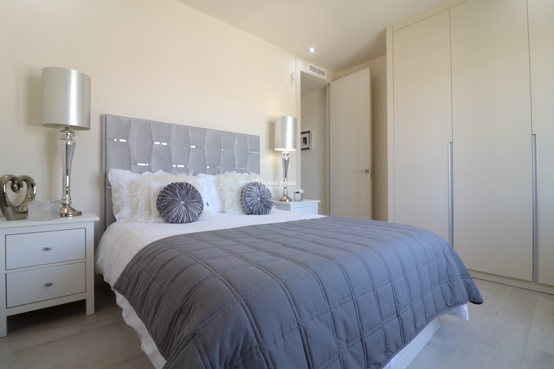 Wederverkoop - VILLA -
Algorfa - La Finca Golf Resort
