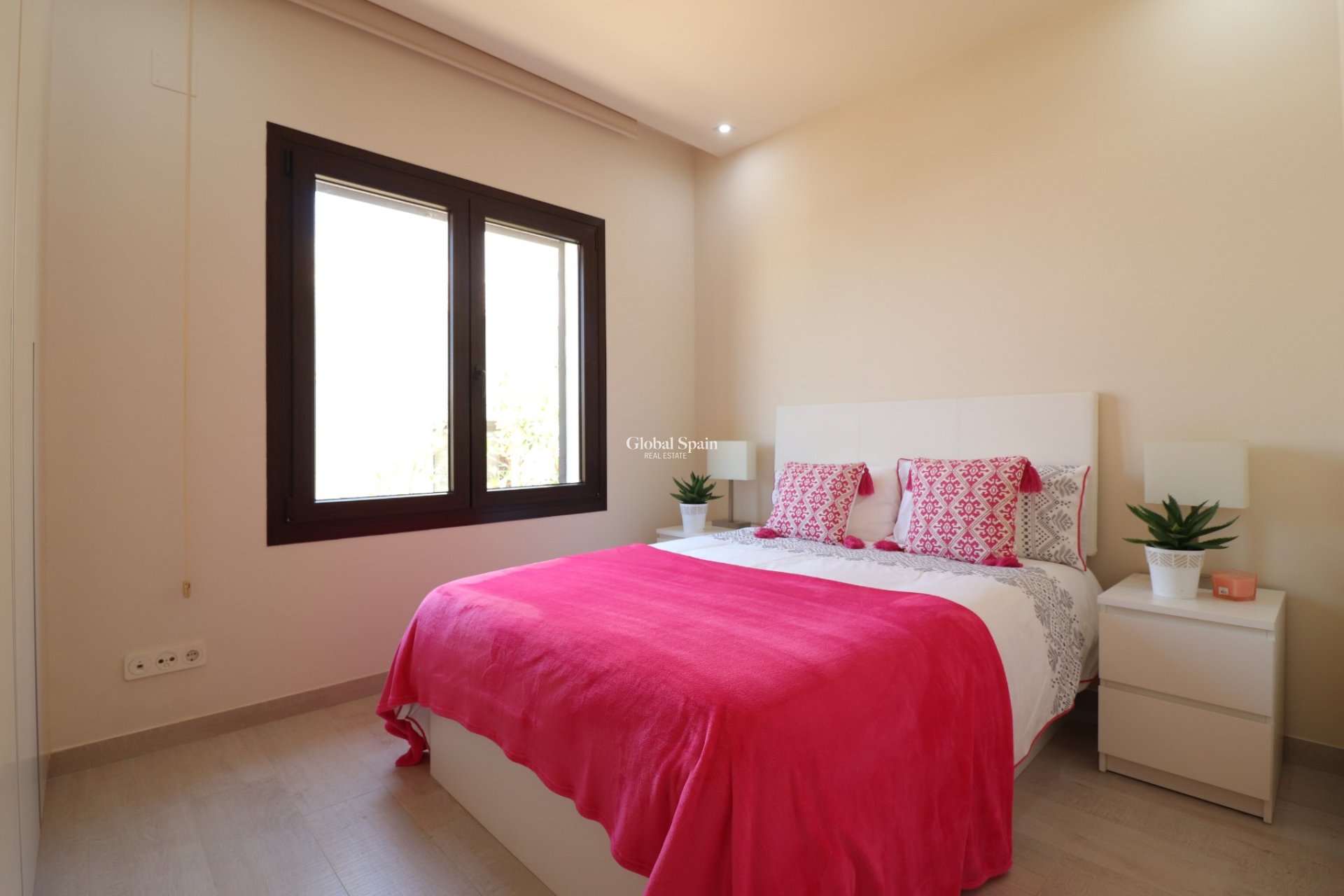 Wederverkoop - VILLA -
Algorfa - La Finca Golf Resort