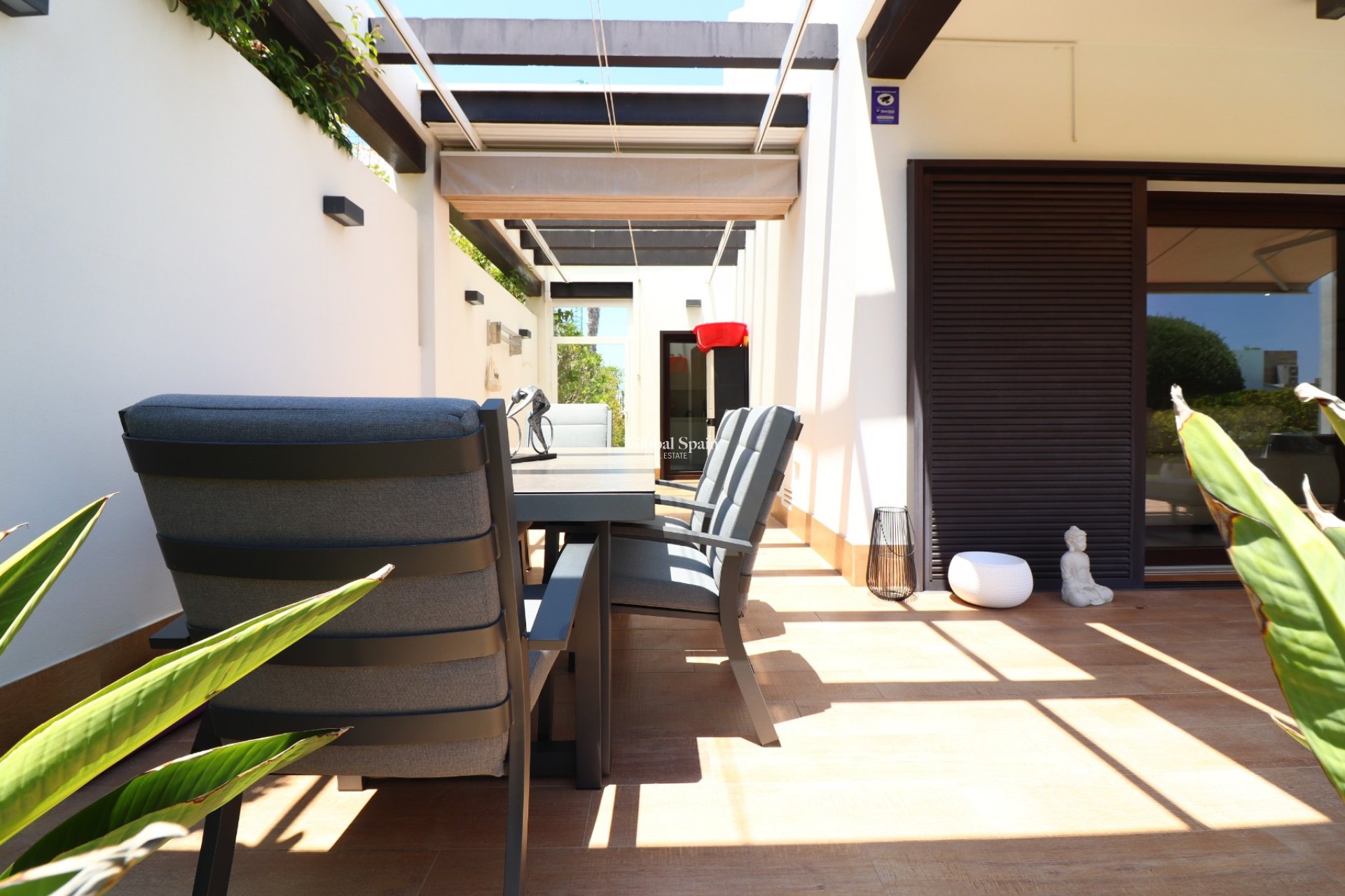 Wederverkoop - VILLA -
Algorfa - La Finca Golf Resort