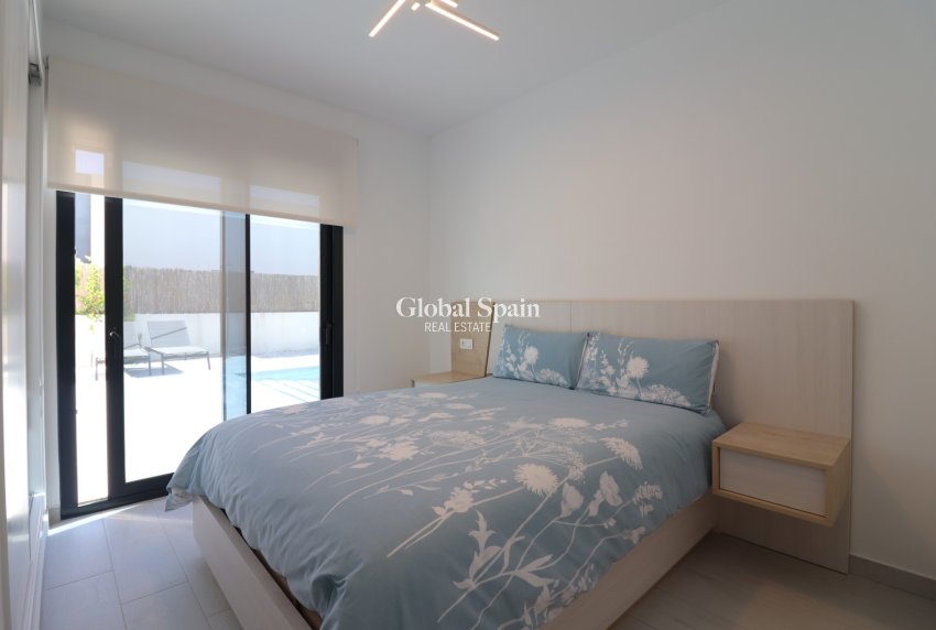 Wederverkoop - VILLA -
Algorfa - La Finca Golf Resort