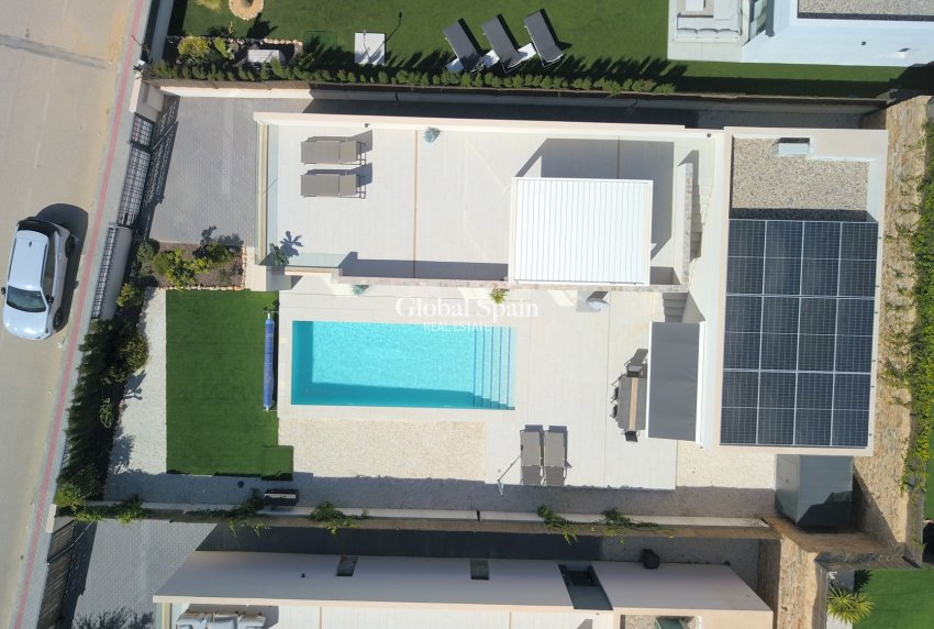 Wederverkoop - VILLA -
Algorfa - La Finca Golf Resort