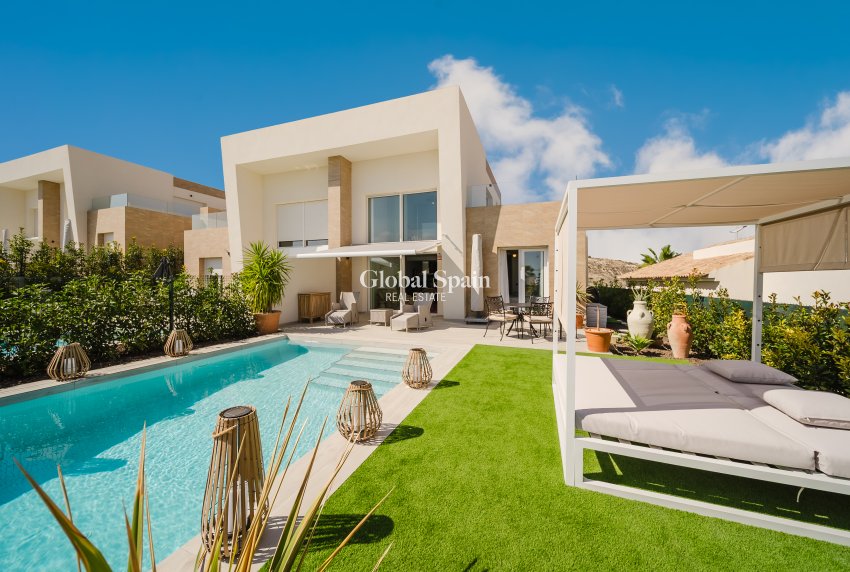 Wederverkoop - Villa -
Algorfa - La Finca Golf