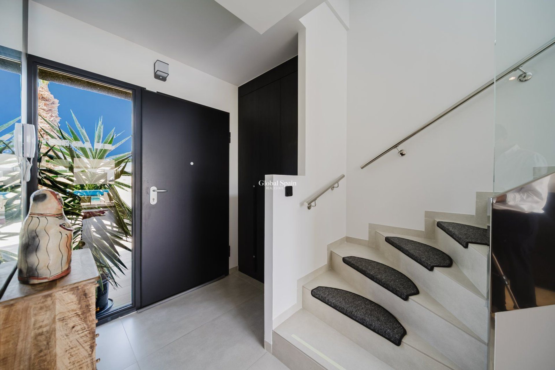 Wederverkoop - VILLA -
ALGORFA - La Finca Golf