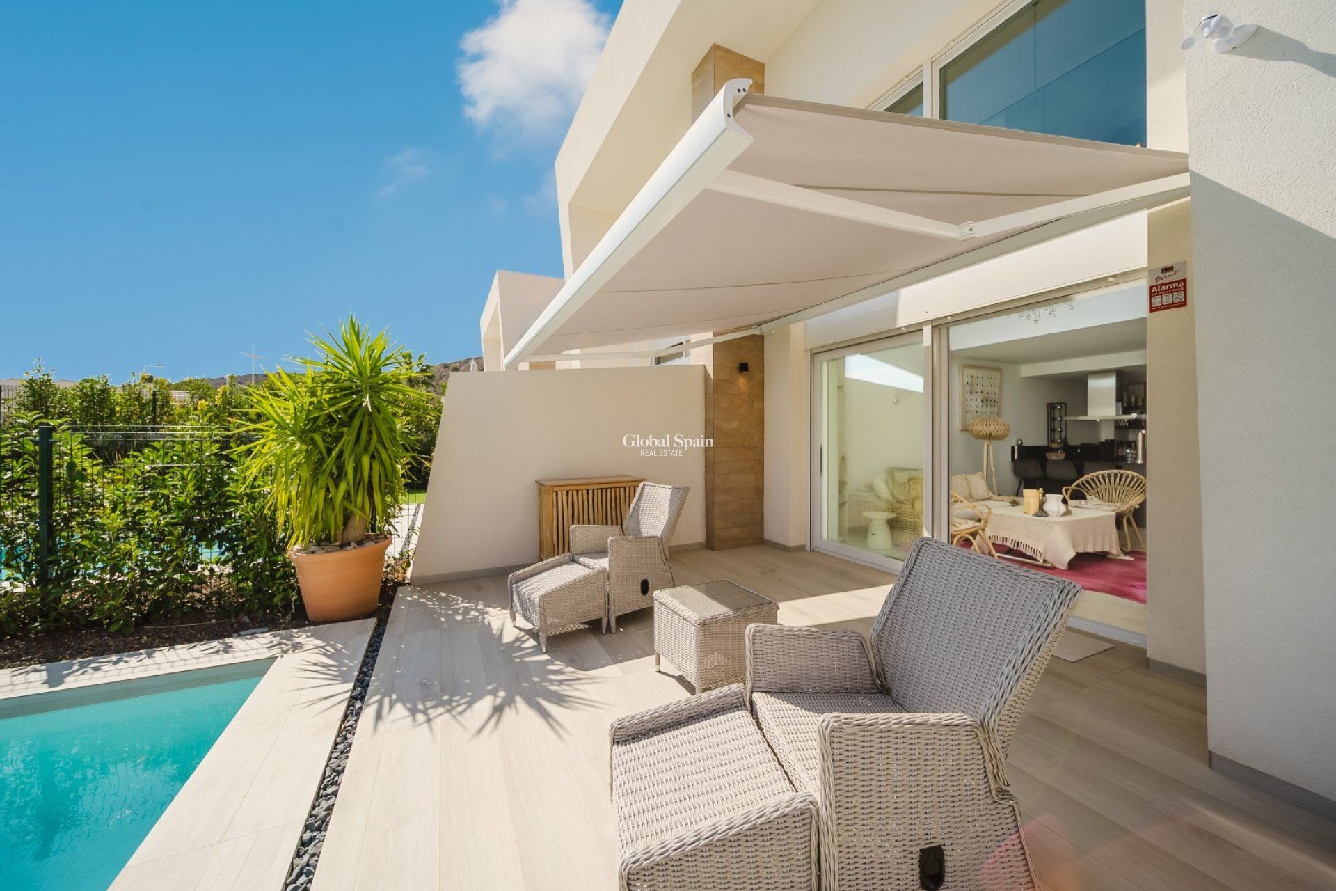 Wederverkoop - VILLA -
ALGORFA - La Finca Golf