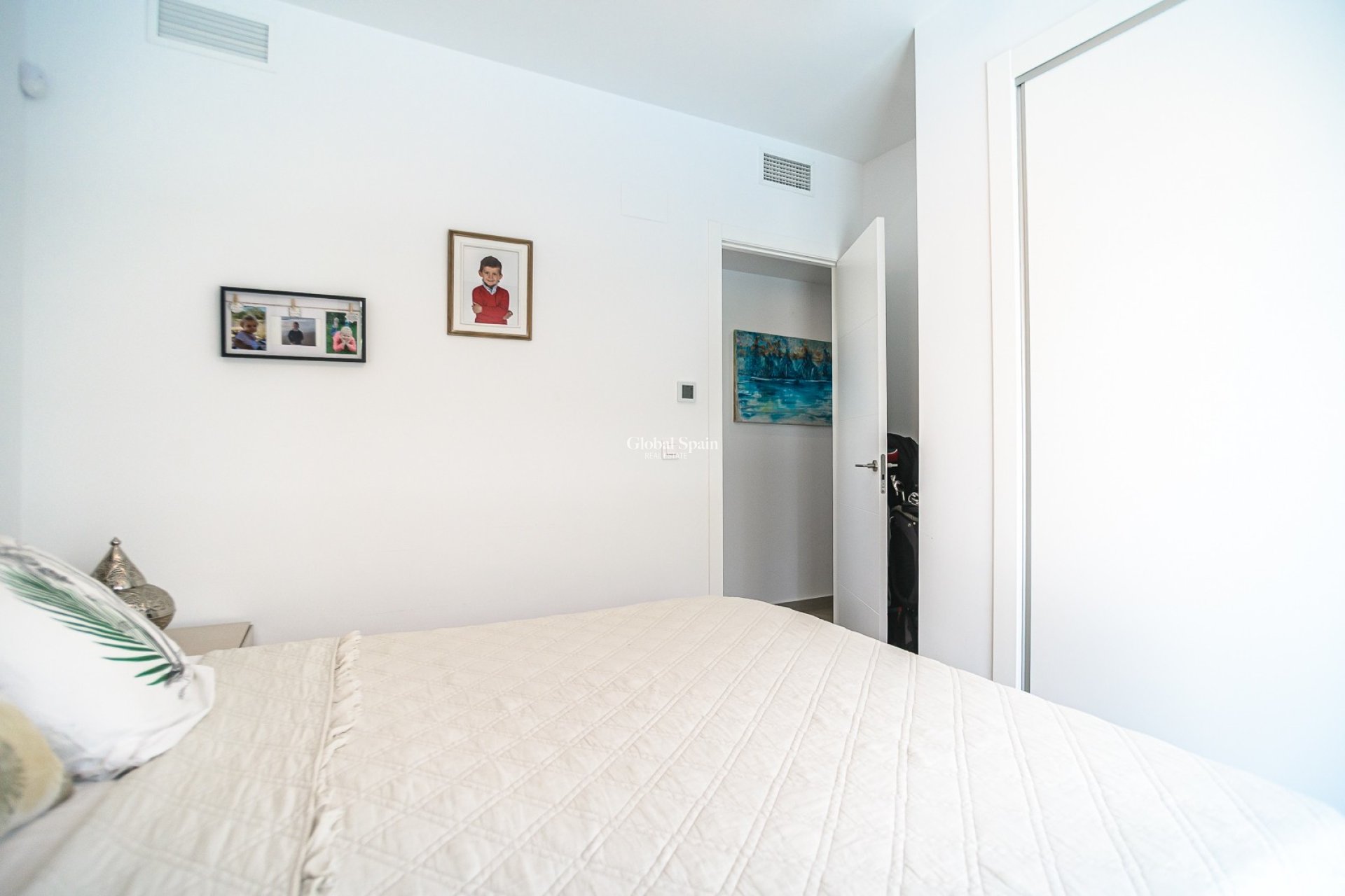 Wederverkoop - VILLA -
ALGORFA - La Finca Golf