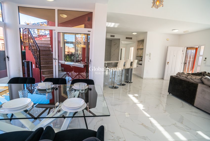 Wederverkoop - VILLA -
ALGORFA - Lo Crispin