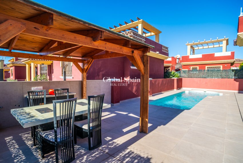 Wederverkoop - VILLA -
ALGORFA - Lo Crispin