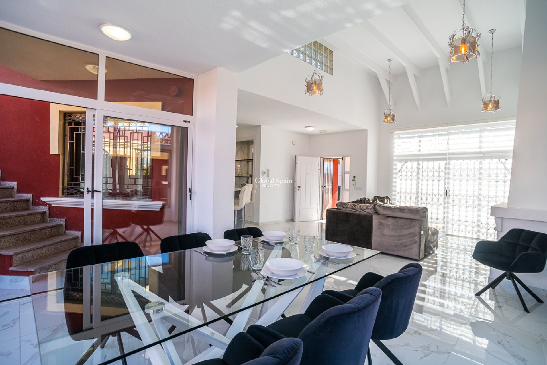 Wederverkoop - VILLA -
ALGORFA - Lo Crispin