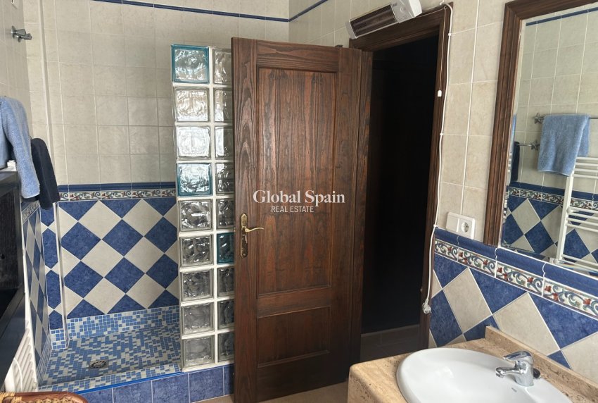 Wederverkoop - Villa -
ALGORFA - Lomas de Juliana