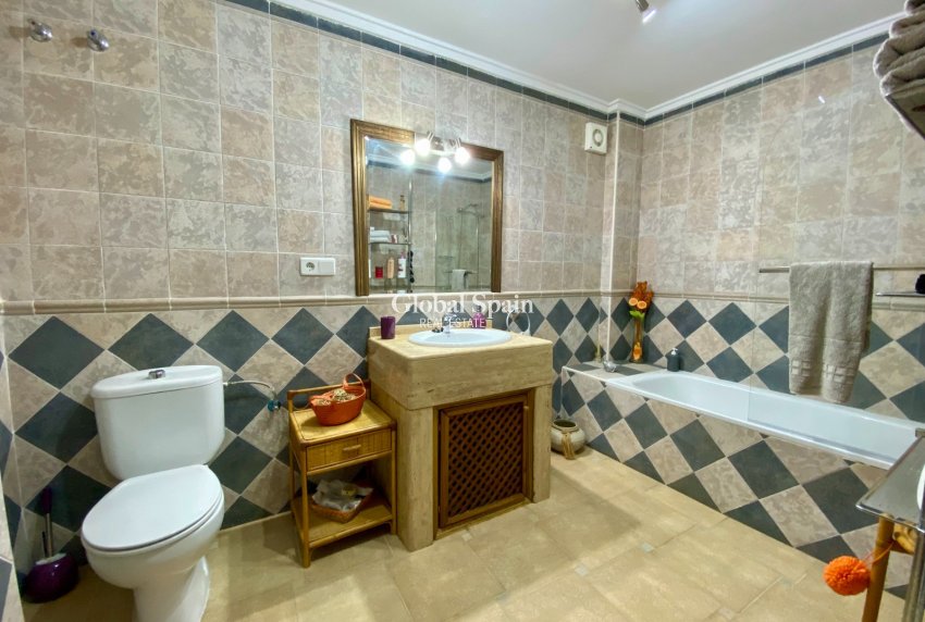Wederverkoop - VILLA -
ALGORFA - Lomas De La Juliana