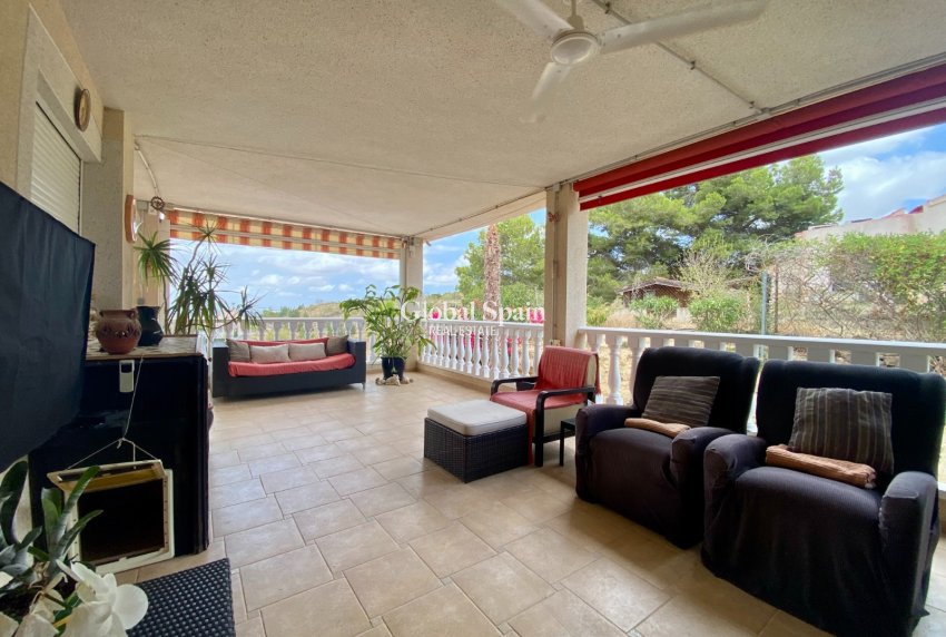 Wederverkoop - VILLA -
ALGORFA - Lomas De La Juliana
