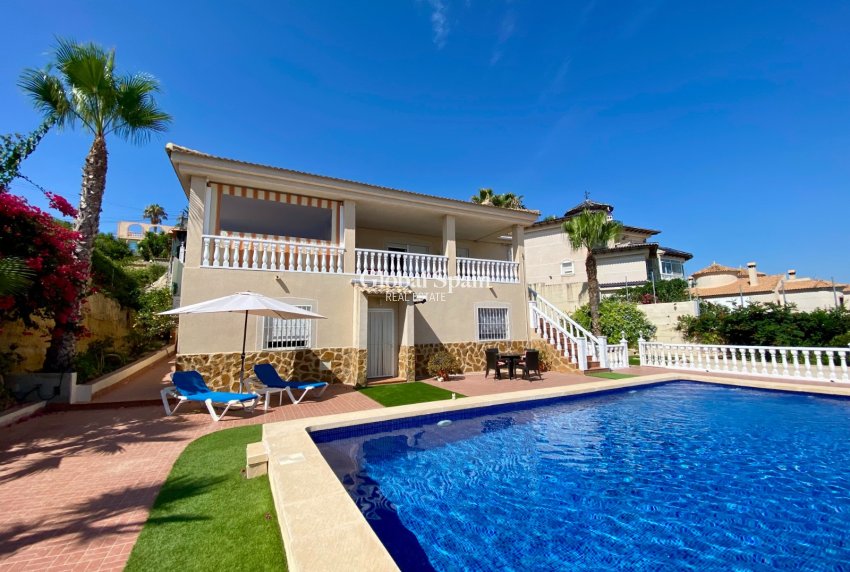 Wederverkoop - VILLA -
ALGORFA - Lomas De La Juliana