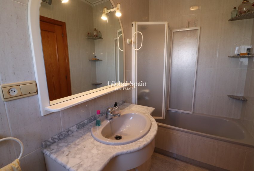Wederverkoop - VILLA -
Algorfa - Lomas de La Juliana