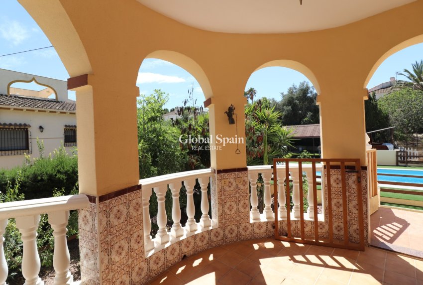 Wederverkoop - VILLA -
Algorfa - Lomas de La Juliana