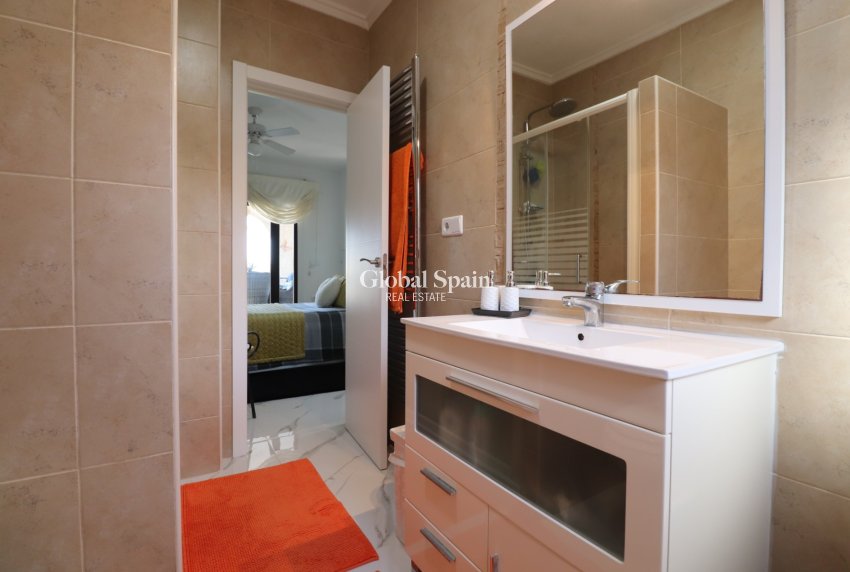 Wederverkoop - VILLA -
Algorfa - Lomas de La Juliana
