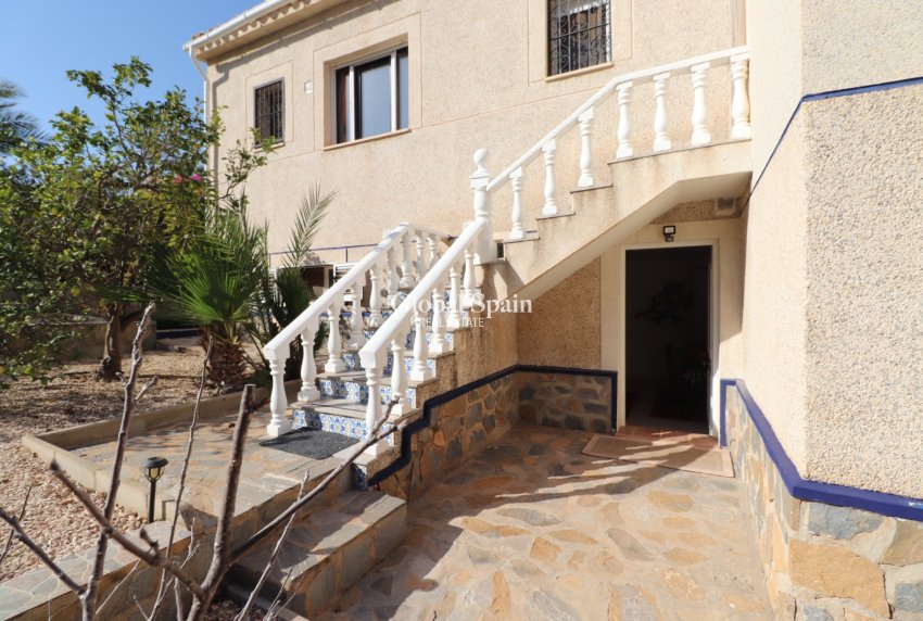 Wederverkoop - VILLA -
Algorfa - Lomas de La Juliana