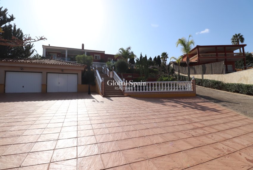 Wederverkoop - VILLA -
Algorfa - Lomas de La Juliana