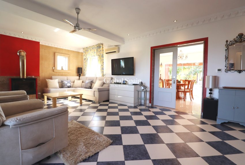 Wederverkoop - VILLA -
Algorfa - Lomas de La Juliana