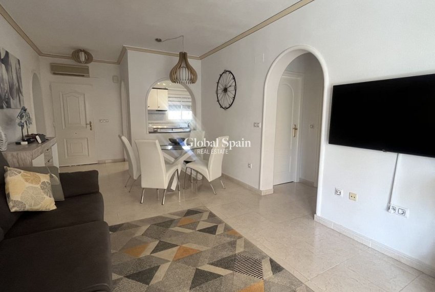 Wederverkoop - Villa -
ALGORFA - Montemar