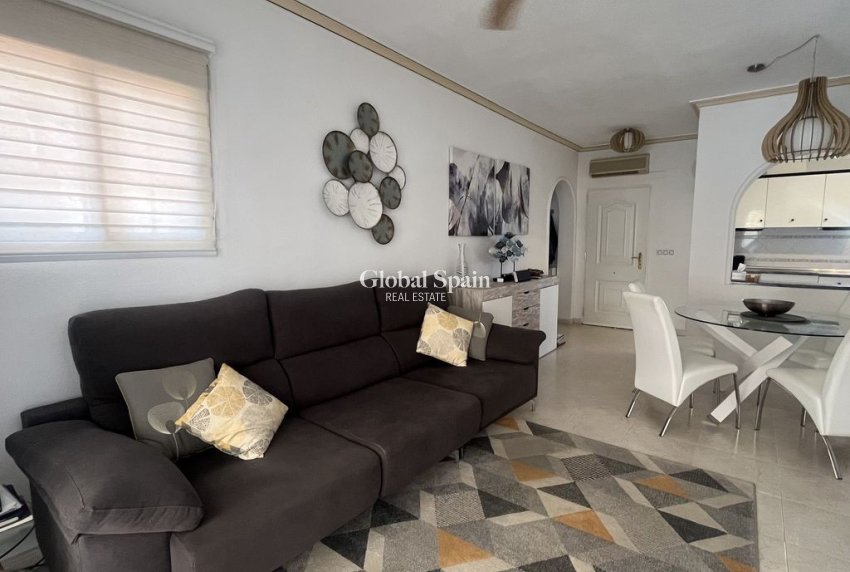 Wederverkoop - Villa -
ALGORFA - Montemar