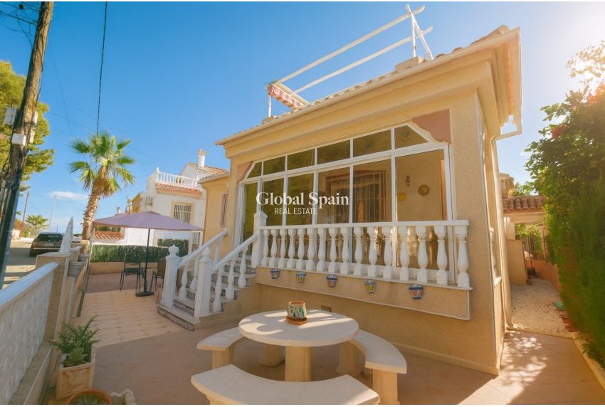 Wederverkoop - Villa -
ALGORFA