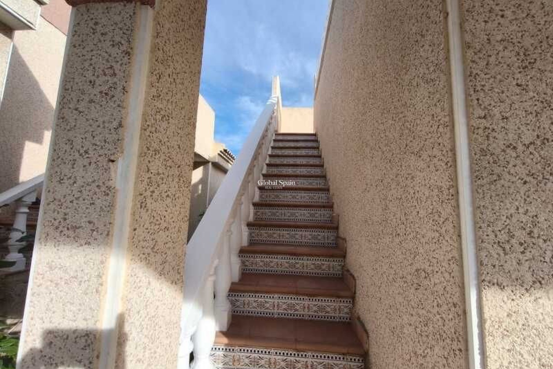 Wederverkoop - Villa -
ALGORFA