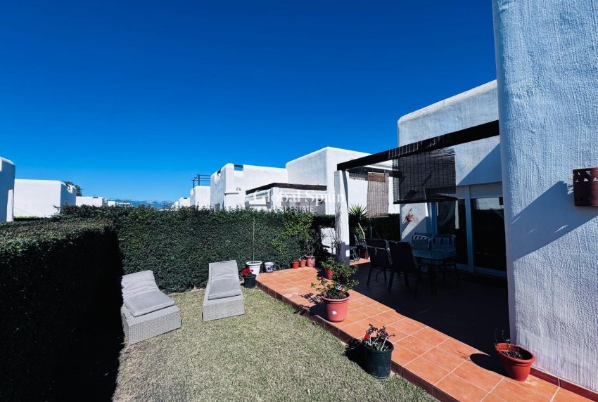 Wederverkoop - VILLA -
ALHAMA DE MURCIA