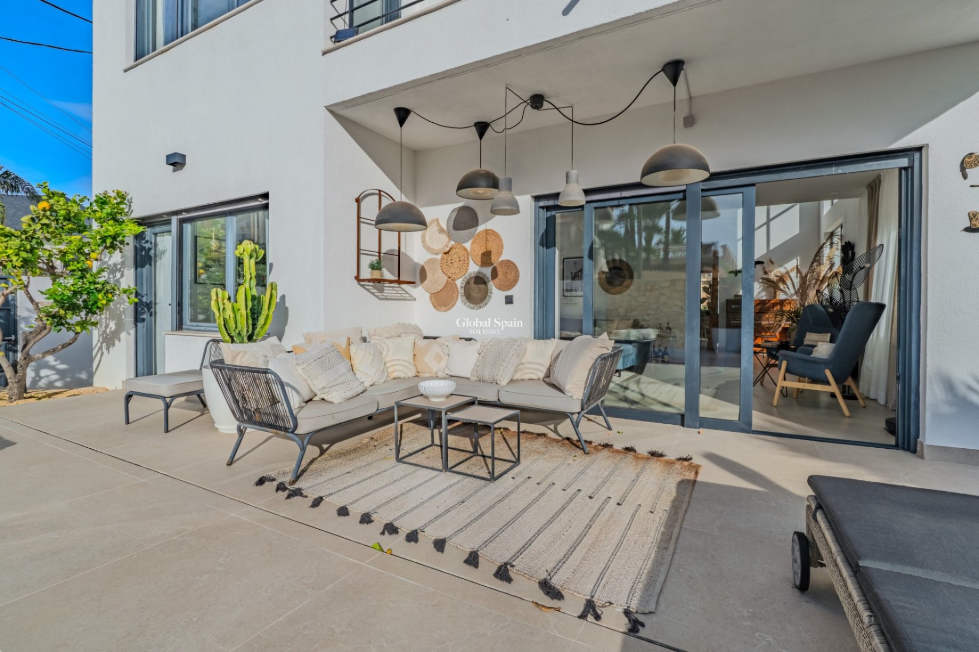 Wederverkoop - VILLA -
ALICANTE - Cabo de las Huertas