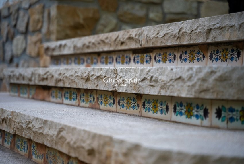 Wederverkoop - VILLA -
ALICANTE - Costa Blanca