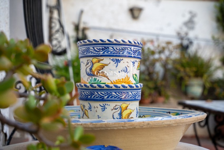 Wederverkoop - VILLA -
ALICANTE - Costa Blanca