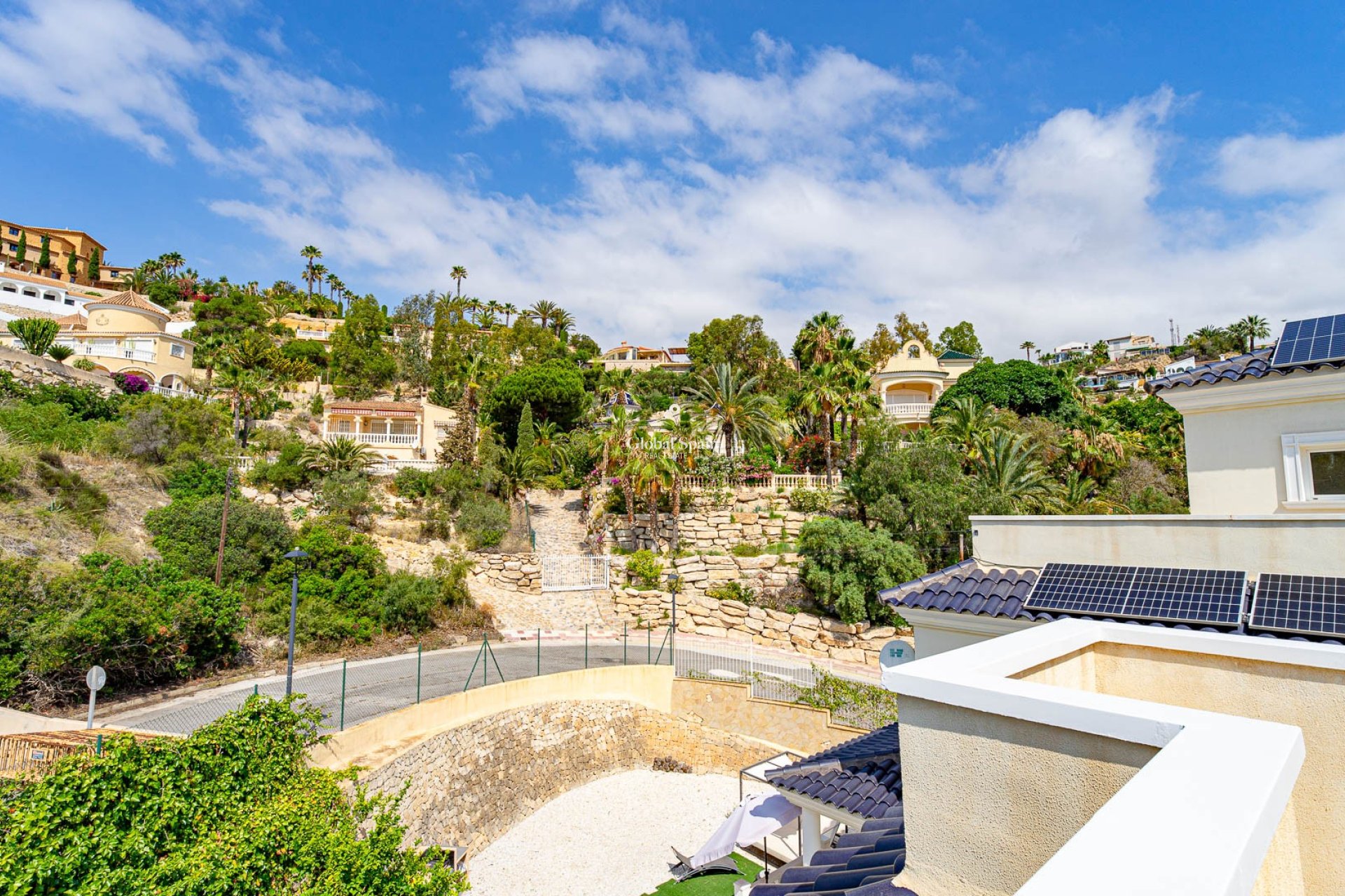 Wederverkoop - VILLA -
ALICANTE - El Campello
