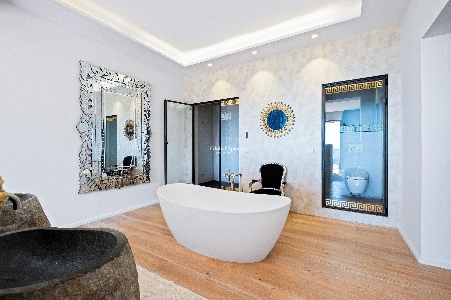 Wederverkoop - VILLA -
ALTEA - Balcón De Altea