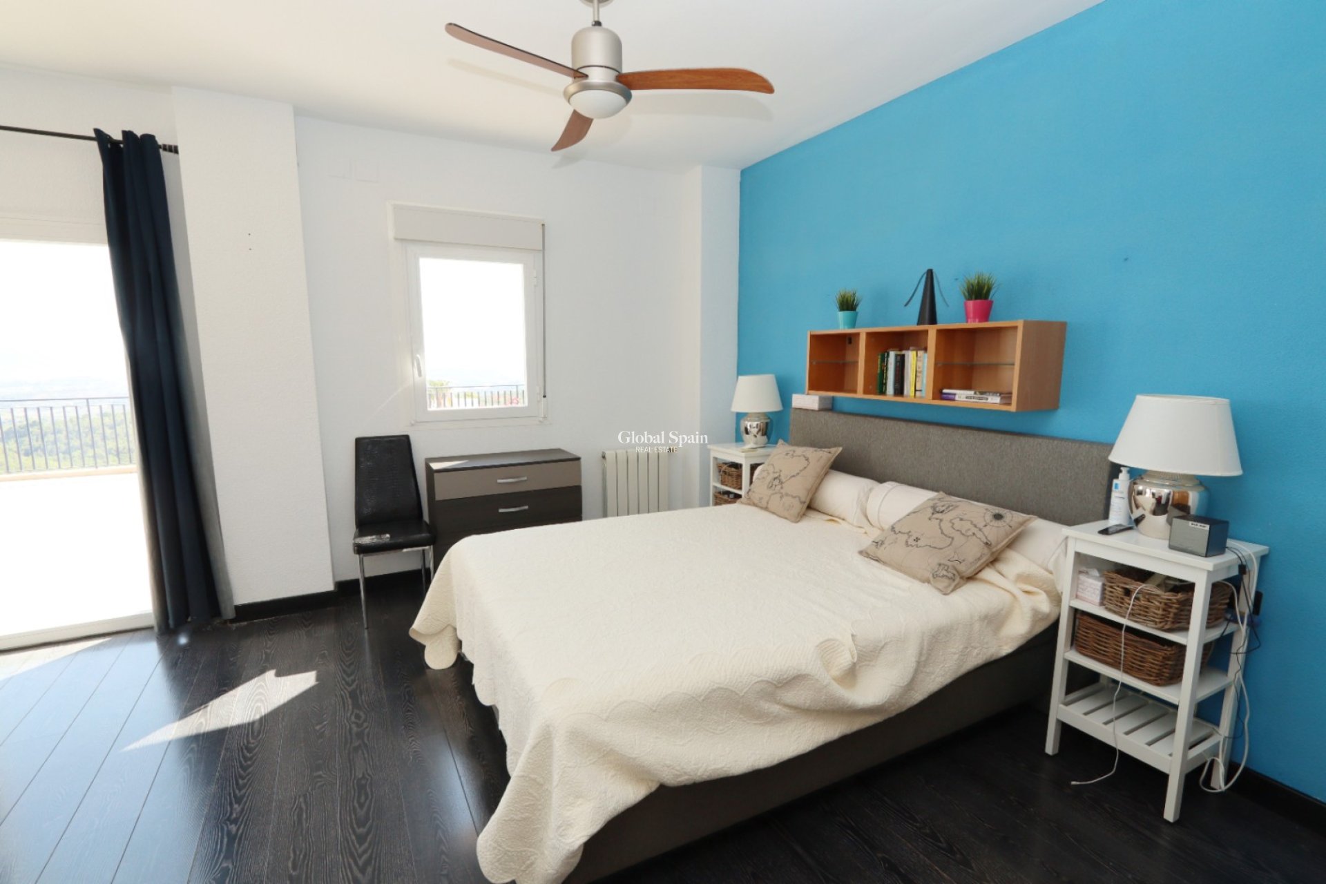 Wederverkoop - VILLA -
ALTEA - Costa Blanca