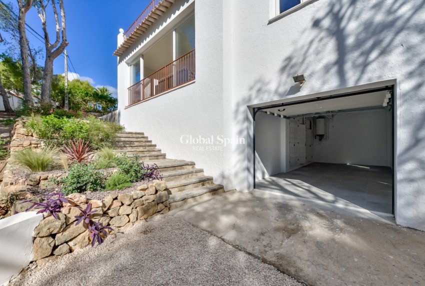 Wederverkoop - VILLA -
ALTEA - Costa Blanca