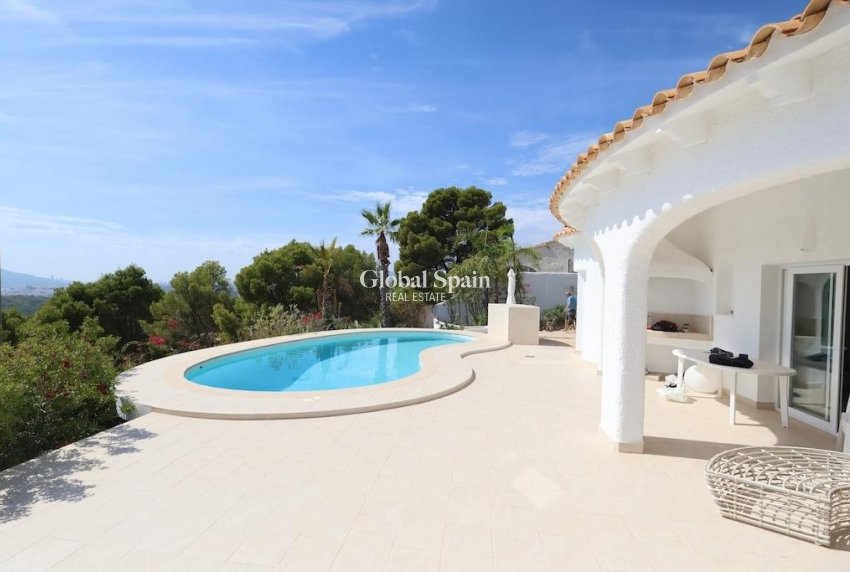 Wederverkoop - VILLA -
ALTEA - Costa Blanca