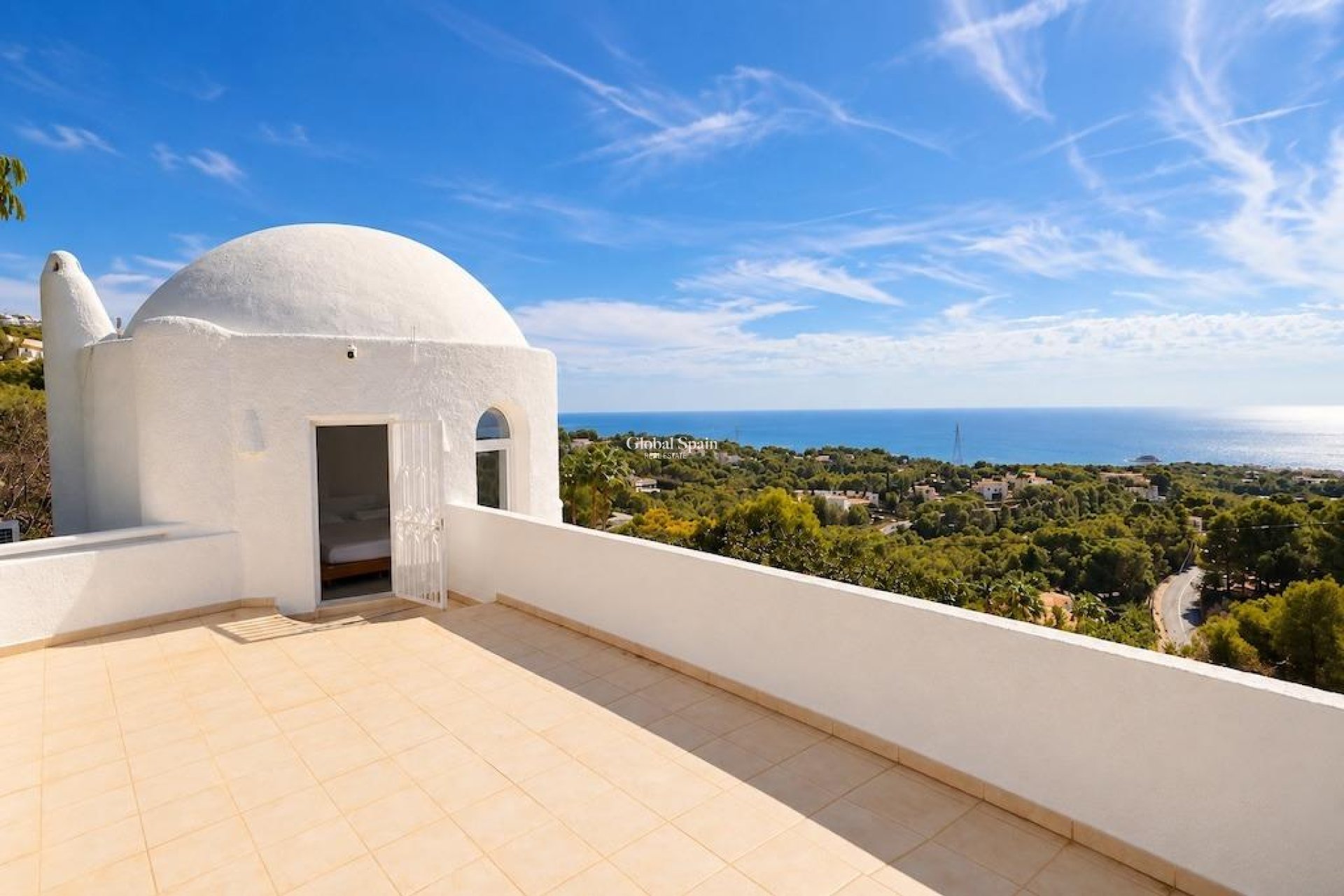 Wederverkoop - VILLA -
ALTEA - Costa Blanca