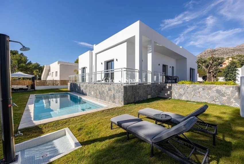 Wederverkoop - VILLA -
ALTEA
