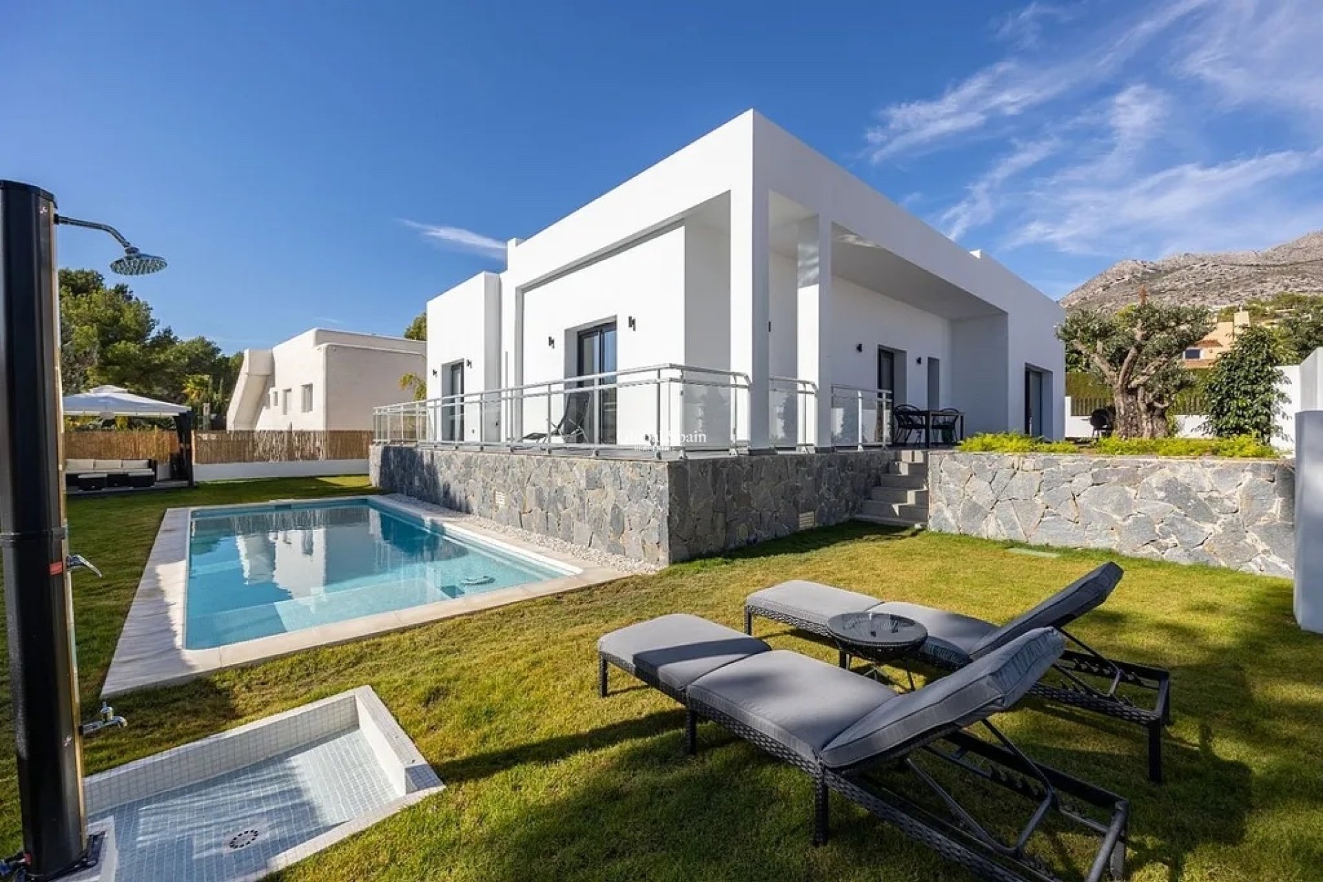 Wederverkoop - VILLA -
ALTEA
