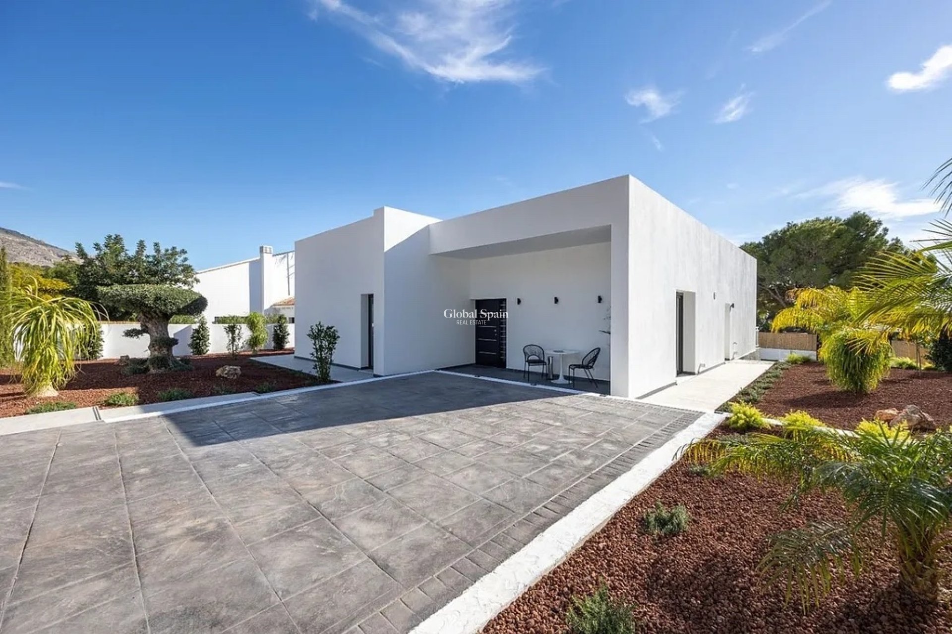 Wederverkoop - VILLA -
ALTEA