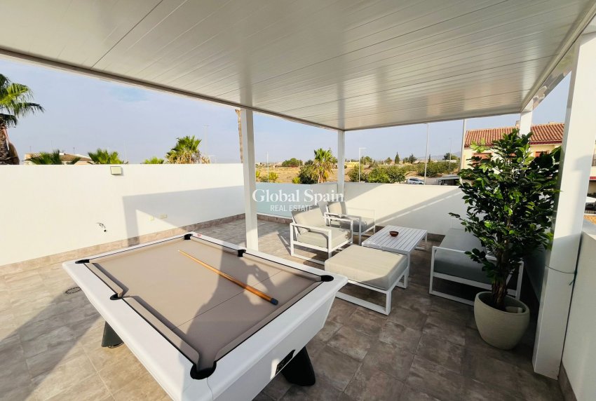 Wederverkoop - VILLA -
AVILESES - Inland