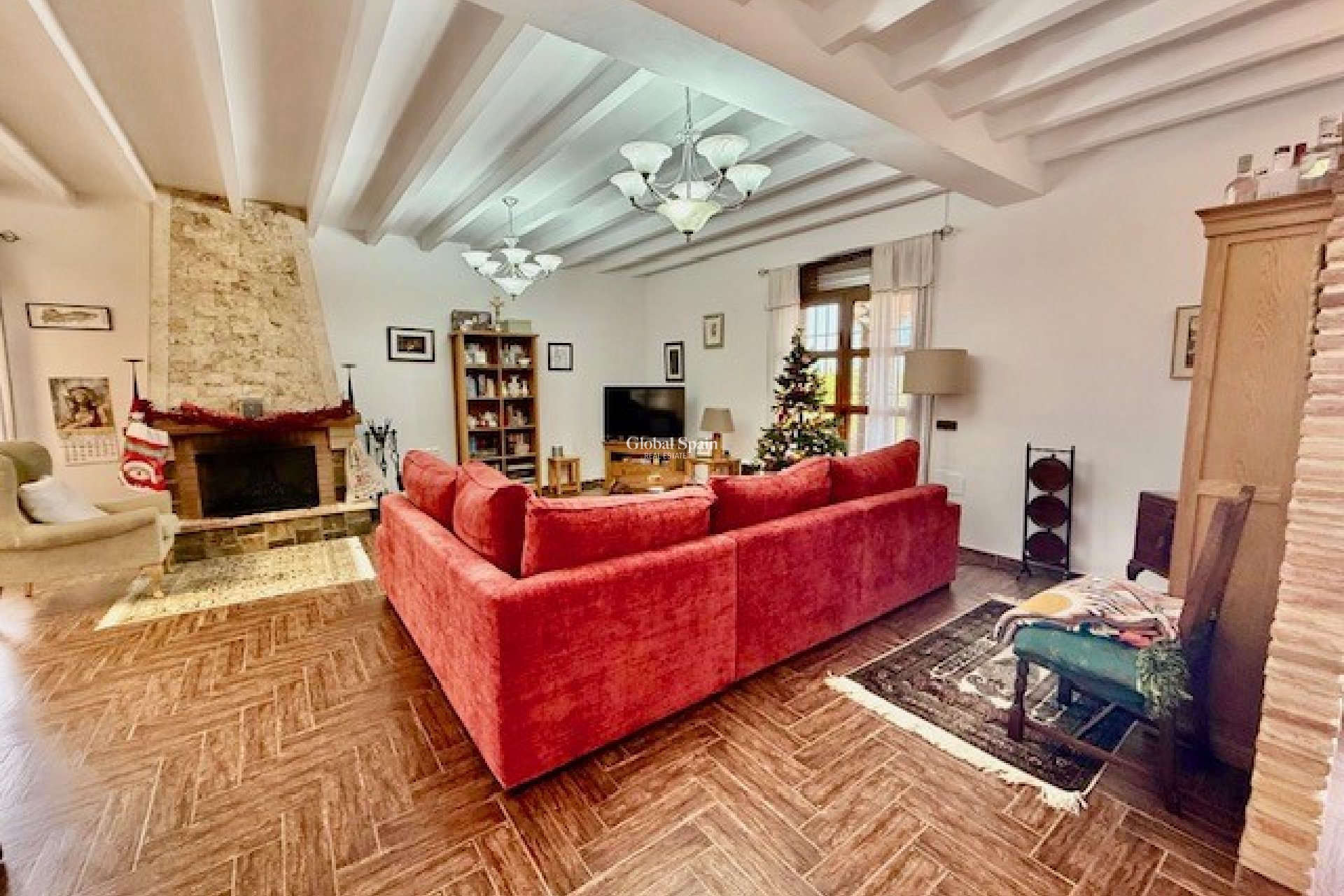 Wederverkoop - VILLA -
AVILESES - Inland