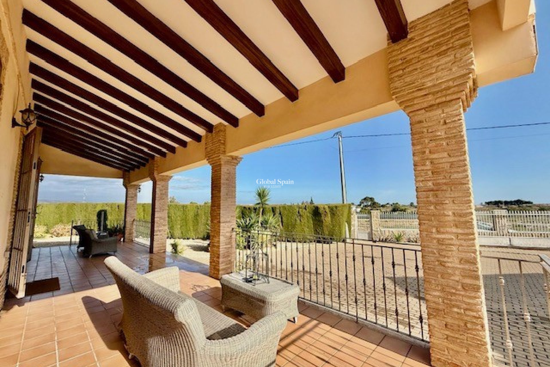 Wederverkoop - VILLA -
AVILESES - Inland