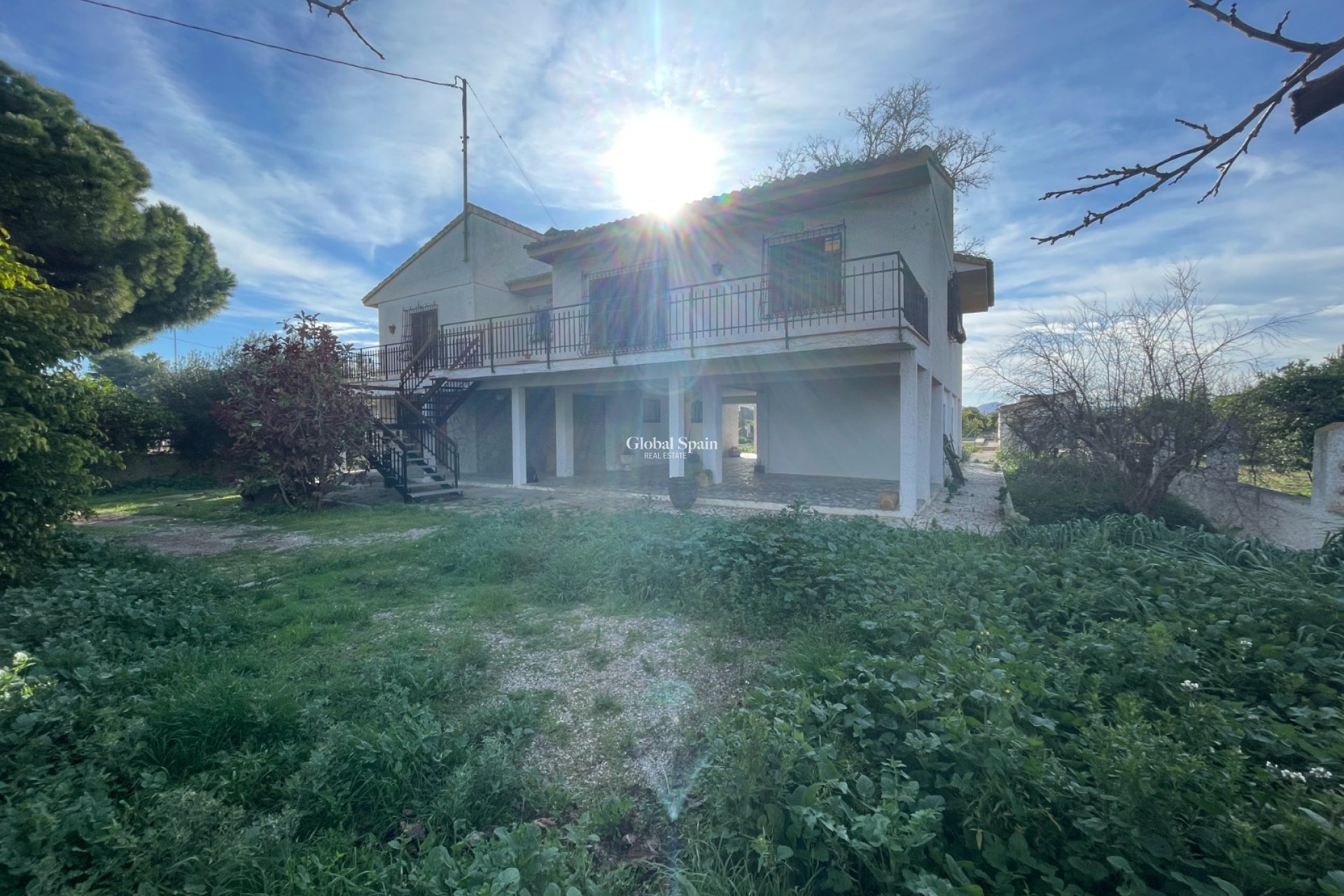 Wederverkoop - VILLA -
BENEJÚZAR - Inland